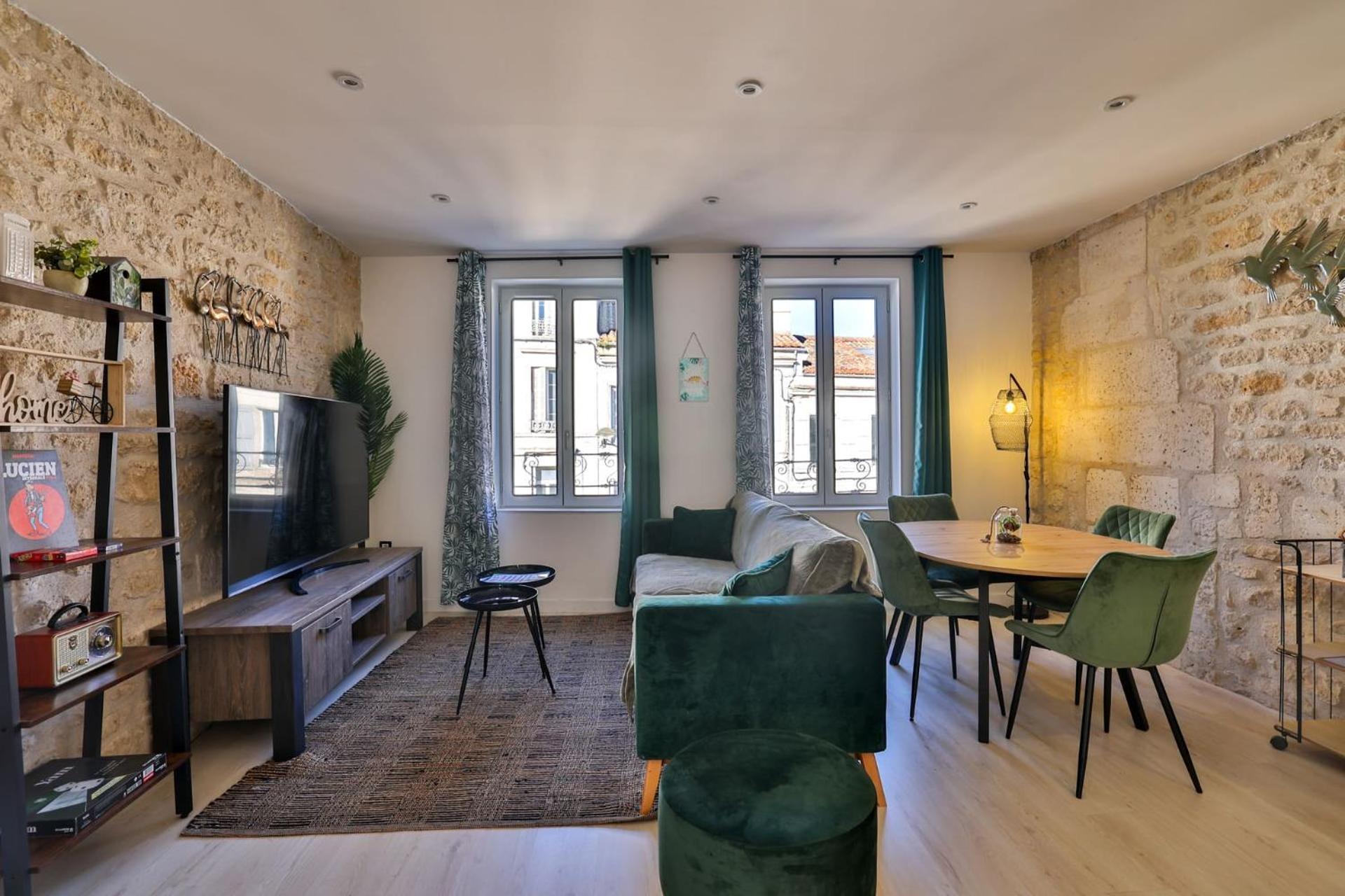 Le Lucien Eco-Appart'Hotel - Angouleme - Centre - Wifi - Parking Prive - Classe 4 Etoiles 外观 照片