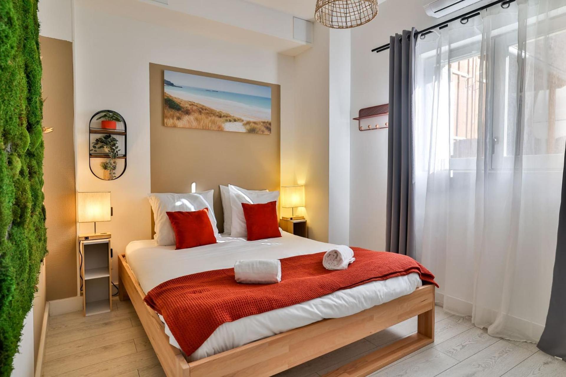 Le Lucien Eco-Appart'Hotel - Angouleme - Centre - Wifi - Parking Prive - Classe 4 Etoiles 外观 照片