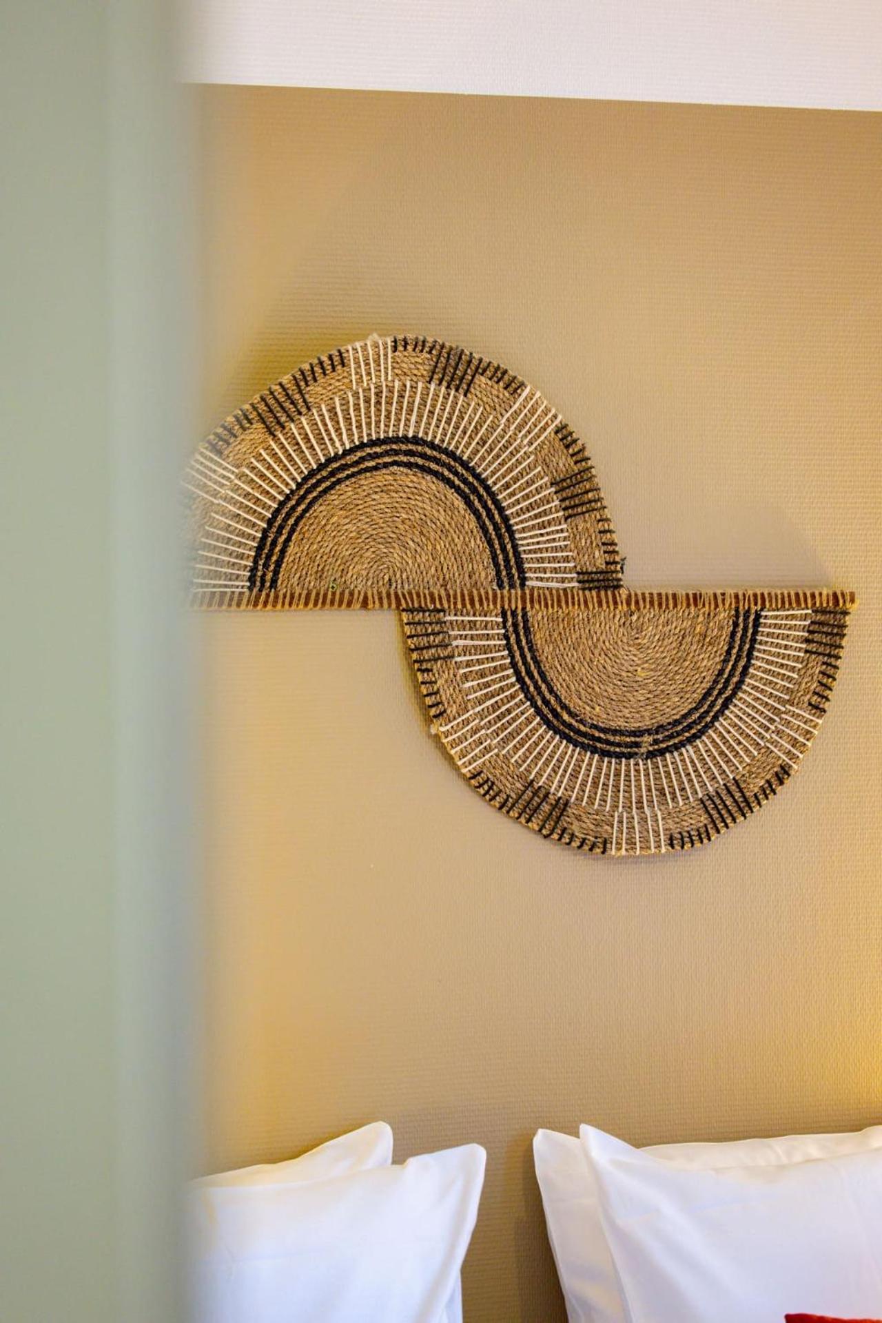 Le Lucien Eco-Appart'Hotel - Angouleme - Centre - Wifi - Parking Prive - Classe 4 Etoiles 外观 照片