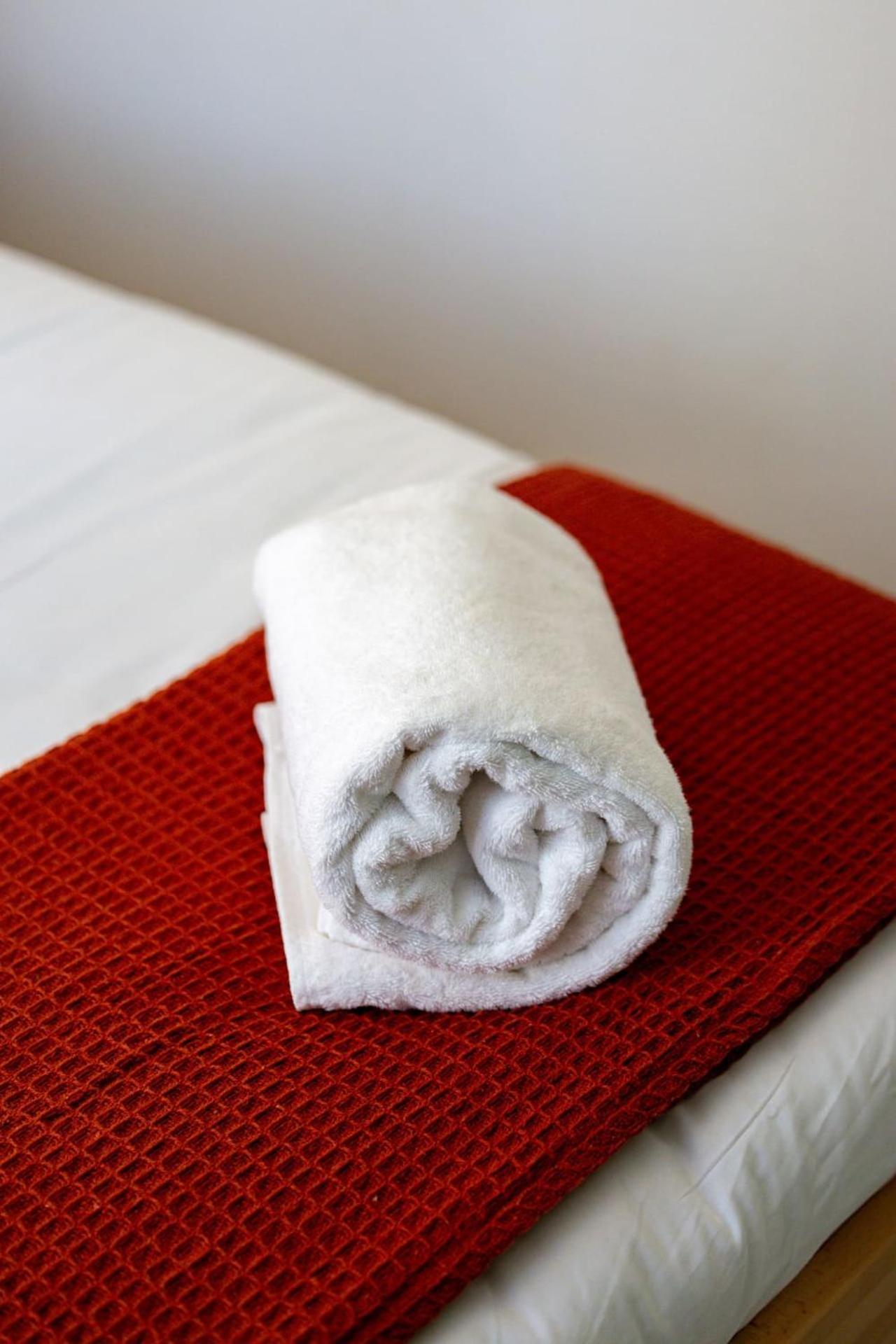 Le Lucien Eco-Appart'Hotel - Angouleme - Centre - Wifi - Parking Prive - Classe 4 Etoiles 外观 照片