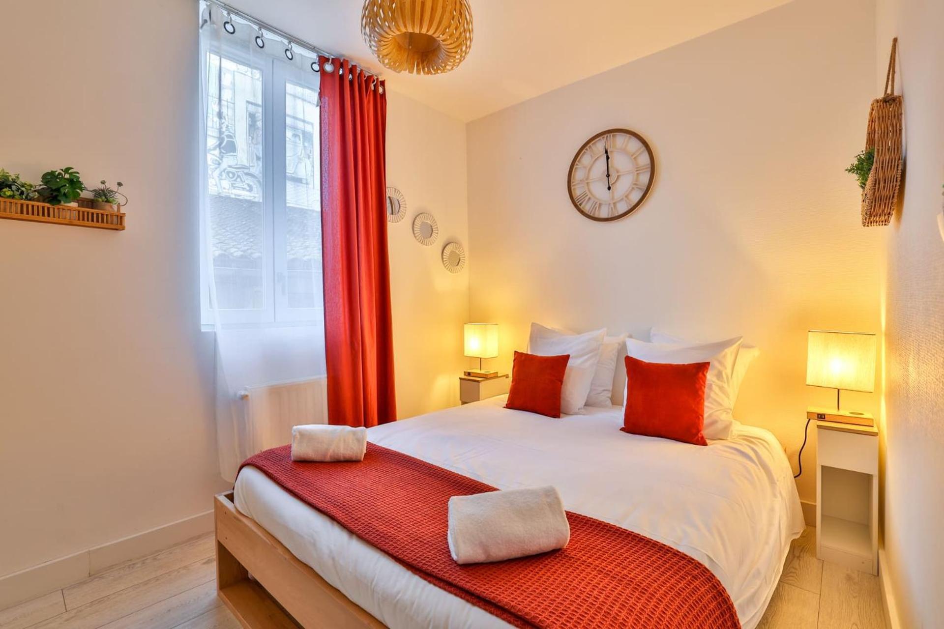 Le Lucien Eco-Appart'Hotel - Angouleme - Centre - Wifi - Parking Prive - Classe 4 Etoiles 外观 照片